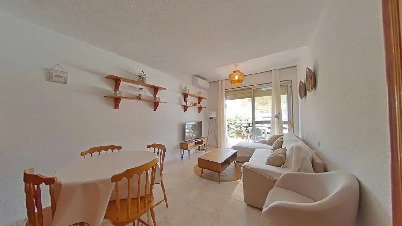 Acogedor En La Carihuela Con Plaza De Garaje Garantizada! Sol Montemar Apartment Torremolinos